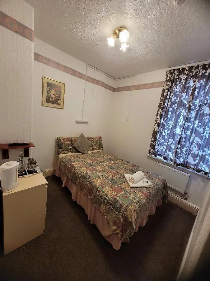 The Woodland Hotel Blackpool