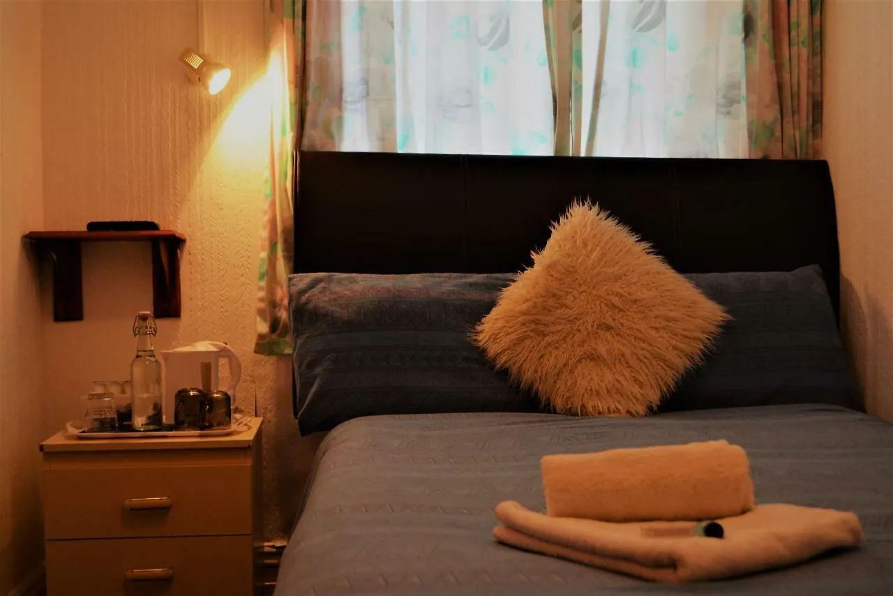 The Woodland Hotel Blackpool Guest house